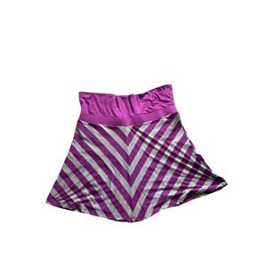 Torrid‎ Size 3 Purple Gray Chevron A-Line Knit Skirt Stretch Waist